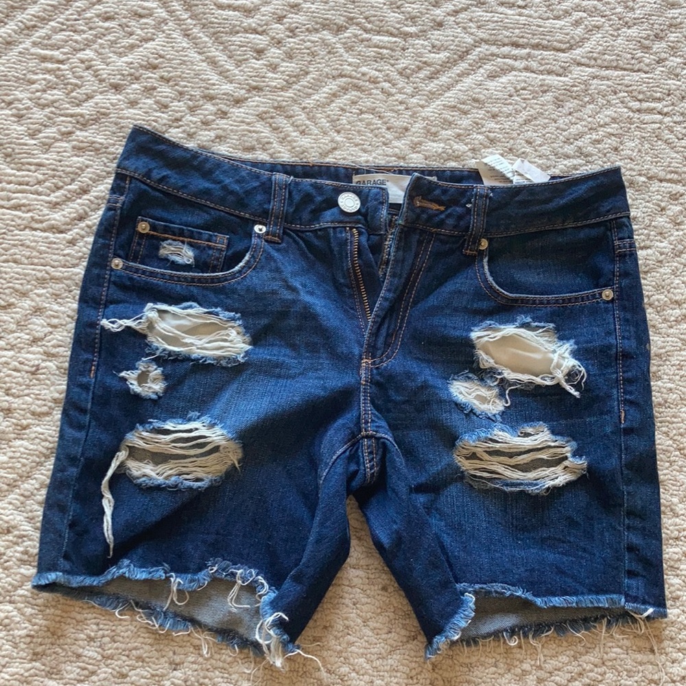Garage shorts